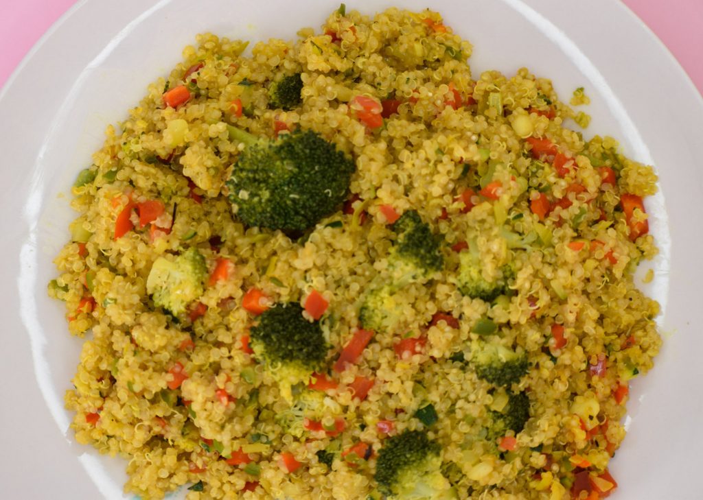 Plato de quinoa con verduras